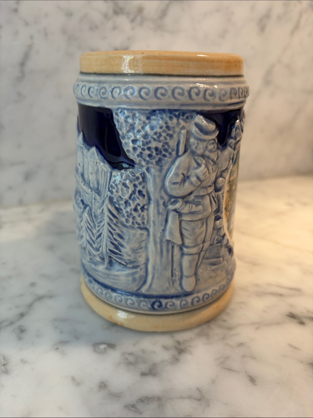 New York City Souvenir Ceramic Stein Mug in Blue and Cream Japan - Picture 6 of 8